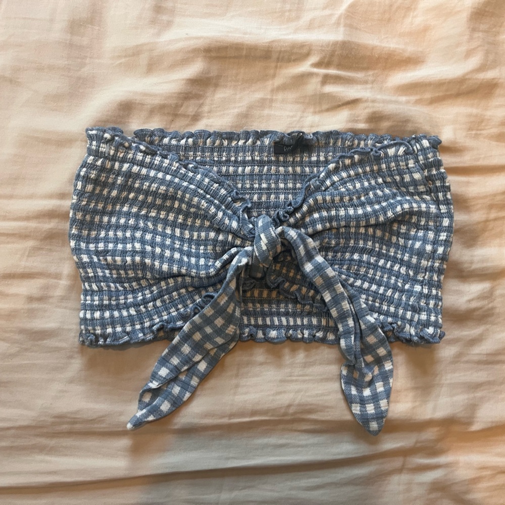 Adorable tube top!